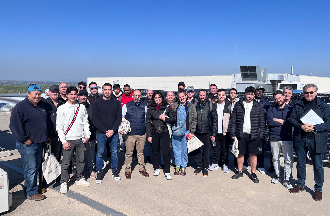 El alumnado de CDM Formación Alcorcón visita Master Battery para una jornada técnica sobre autoconsumo solar organizada por Ciudadenergía