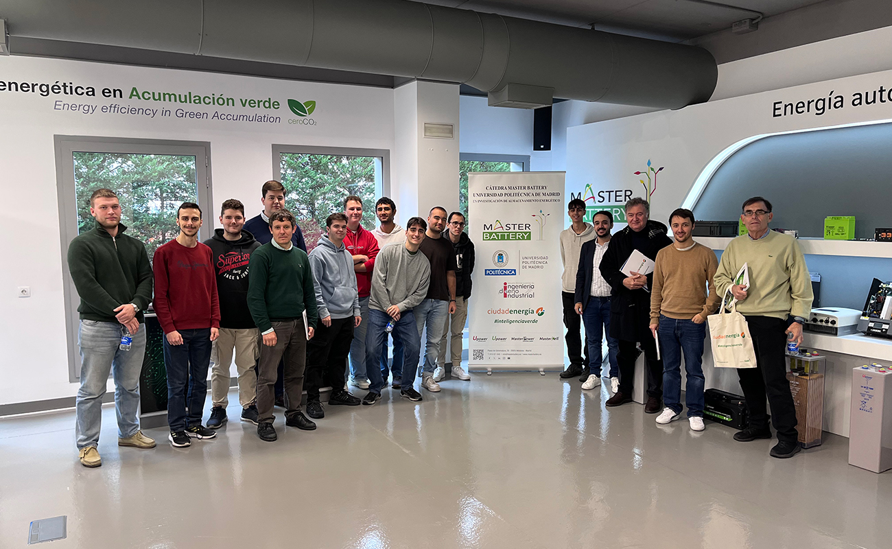 Estudiantes de la Escuela Técnica Superior de Ingenieros de Minas y Energía de la UPM visitan Ciudadenergía y Master Battery