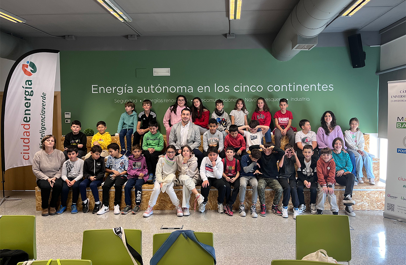 El Colegio Público San Miguel Arcángel de Moralzarzal descubre en Ciudadenergía y Master Battery cómo funcionan las instalaciones de energía solar y el papel del almacenamiento energético en la lucha contra el cambio climático