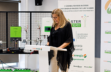 Durante su intervención, la concejal Cristina Molina destacó que la innovación, la tecnología y la sostenibilidad son claves para construir el futuro, y subrayó el compromiso de Ciudadenergía con el reconocimiento del talento y el impulso de la educación