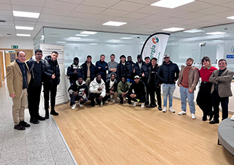 El alumnado de CESAL en el espacio de Formación de Master Battery – Ciudadenergía