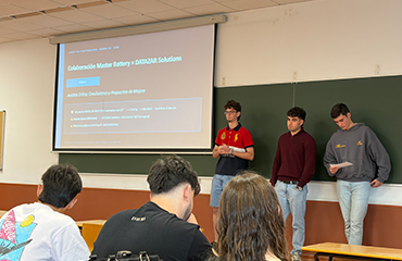 Colaboración académica entre Master Battery y el Departamento de Economía de la Empresa de la URJC