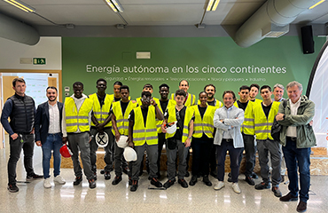 Estudiantes del Curso de Operaciones Básicas en Montaje y Mantenimiento de Instalaciones Solares Fotovoltaicas, ONG CESAL