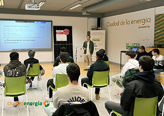 Miguel Angel Alonso de Master Battery ha explicado las líneas de productos de Master Battery