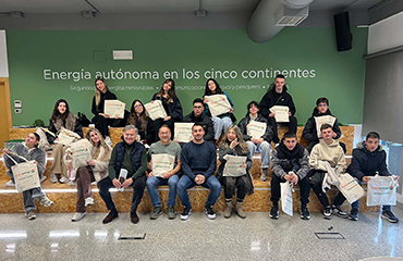 El alumnado del EPAL Konitsas (Grecia) visita Ciudadenergía y Master Battery