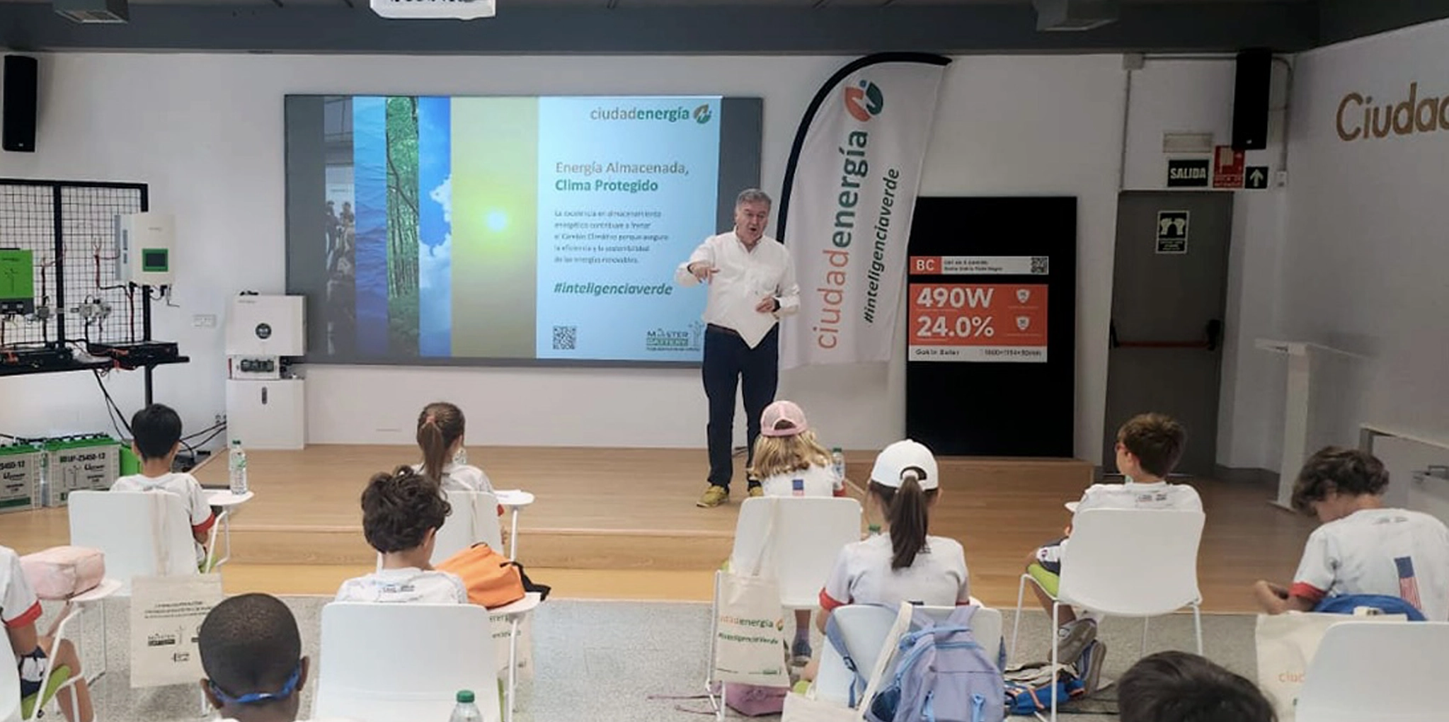 El alumnado de 3º de Primaria del Colegio Internacional Americano Casvi visita Ciudadenergía